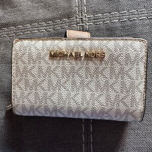 Michael Kors Tan Card Holder